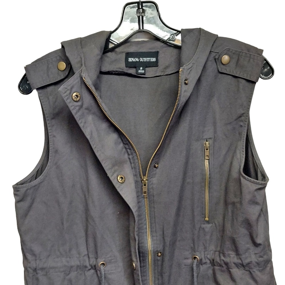 Zenana Outfitters Hooded Gray Vest Size Small Pockets Drawstring Waist